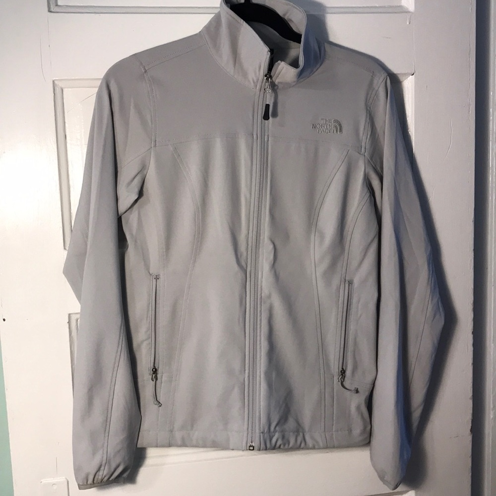 The North Face Women’s Lightweight Jacket